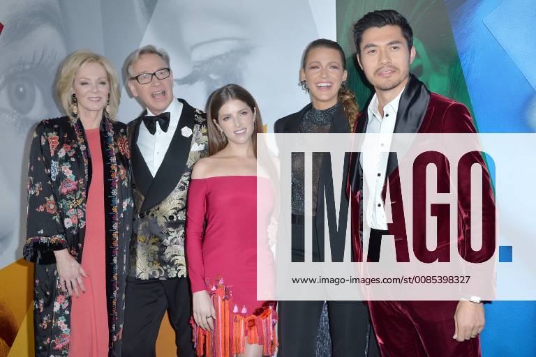 September 10 2018 New York NY USA September 10 2018 New York City Jean Smart Paul Feig Anna Kendrick Blake Lively and Henry Golding attending A Simple Favor film premiere arrivals on September 10 2018 in New York City New York USA - ZUMAny1_ 20180910_zaf_ny1_166