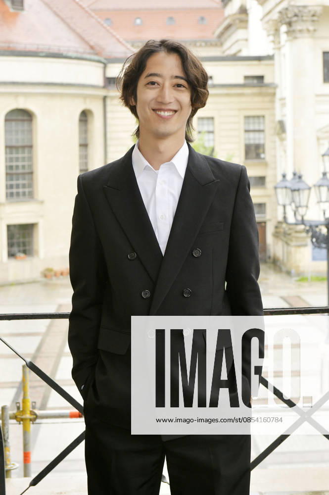 Hayato Sumino at the photo session for the Classic Open Air 2026 at Gendarmenmarkt Berlin, 20 04 2026 Foto:xM.xBehrensx xFuturexImagex classic_6415