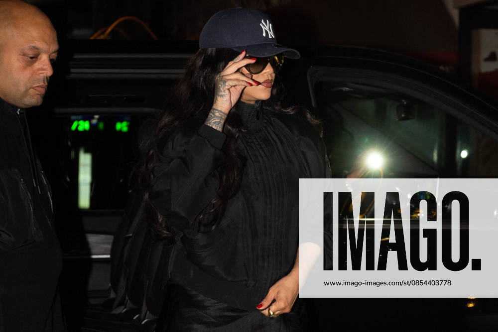 Exclusive Rihanna arrives at the César restaurant in Paris, on April 21, 2026 Exclusive Rihanna arrives at the César restaurant in Paris, on April 21, 2026 Paris France