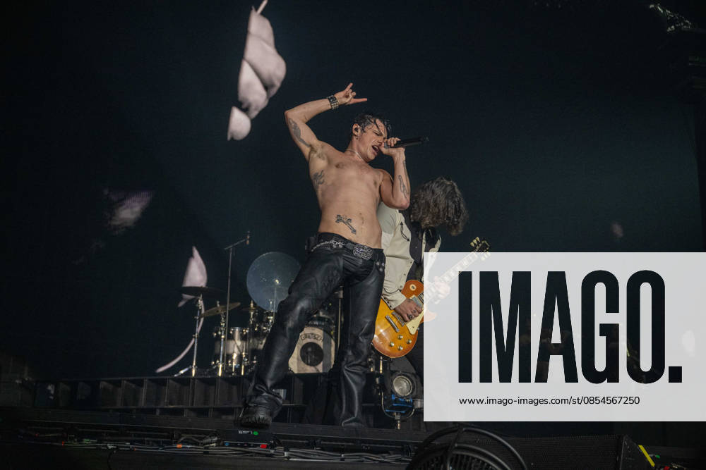 YUNGBLUD performs at Birmingham Utilita Arena 23rd April 202 YUNGBLUD performs live at Birmingham Utilita Arena on 23rd April 2026, delivering a high-energy set to a packed crowd. Known for his explosive stage presence and connection with fans, the artist brought raw emotion and intensity to the arena as part of his latest live show. Photography by Hannah Meadows for, Credit:HANNAHMEADOWSPHOTOGRAPHY Avalon
