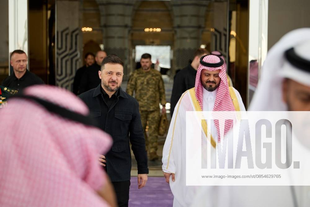 Ukrainian President Volodymyr Zelenskyy met with Crown Prince Mohammed bin Salman and several other officials during his visit to Saudi Arabia Ukrainian President Volodymyr Zelenskyy met with Crown Prince Mohammed bin Salman and several other officials during his visit to Saudi Arabia, where they discussed bilateral relations and issues of common interest. The meeting took place in Saudi Arabia on April 24, 2026. Photo by PRESIDENT OF UKRAINE apaimages Ukraine Ukraine Ukraine 240426_Saudi_SPO_00(6).jpeg
