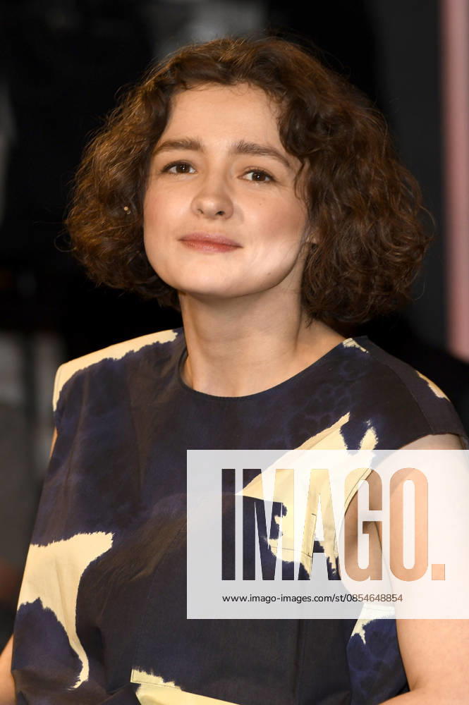 Anastasia Kobekina at the recording of the RB talk show 3nach9 at Radio Bremen Studio Bremen, 24 04 2026 Foto:xC.xNiehausx xFuturexImagex 3nach9_6411
