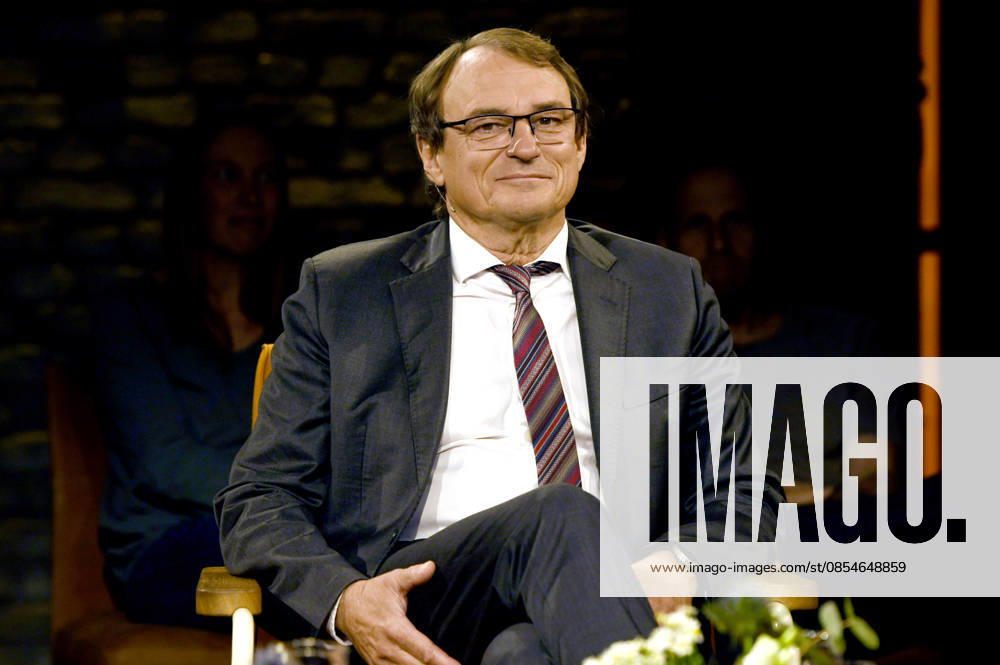 Andreas Englisch at the recording of the RB talk show 3nach9 at Radio Bremen Studio Bremen, 24 04 2026 Foto:xC.xNiehausx xFuturexImagex 3nach9_6414