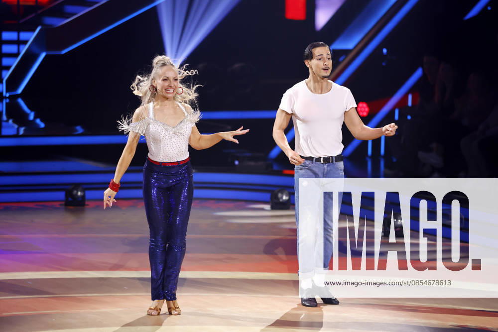 Singer Milano Milane Baybah and professional dancer Marta Arndt at the seventh dance show of the 19th season of the RTL dance show Lets Dance at the Coloneum Cologne, 24 04 2026 NRW Germany