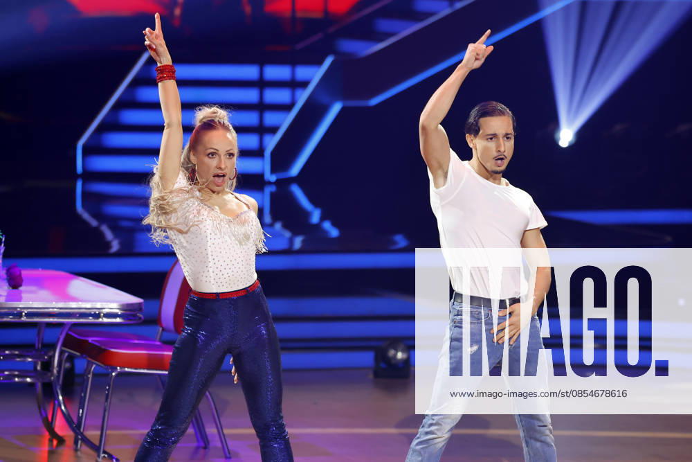 Singer Milano Milane Baybah and professional dancer Marta Arndt at the seventh dance show of the 19th season of the RTL dance show Lets Dance at the Coloneum Cologne, 24 04 2026 NRW Germany