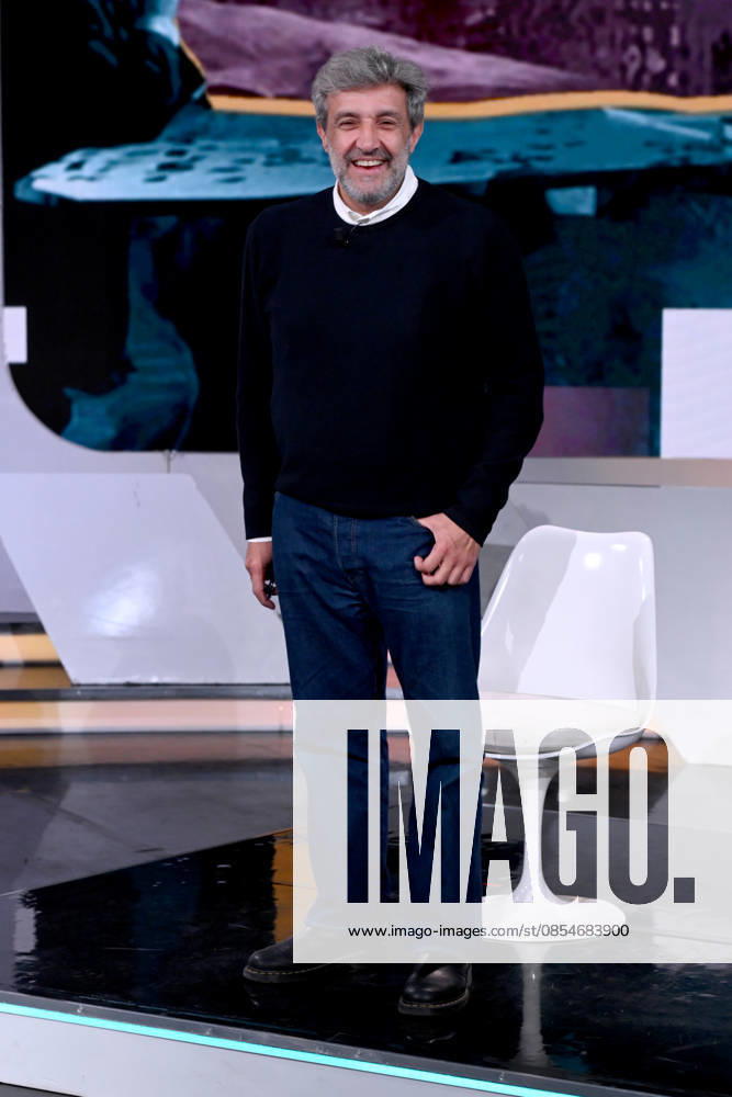 Milan, TV show Tv Talk , Rai3, - Flavio Insinna