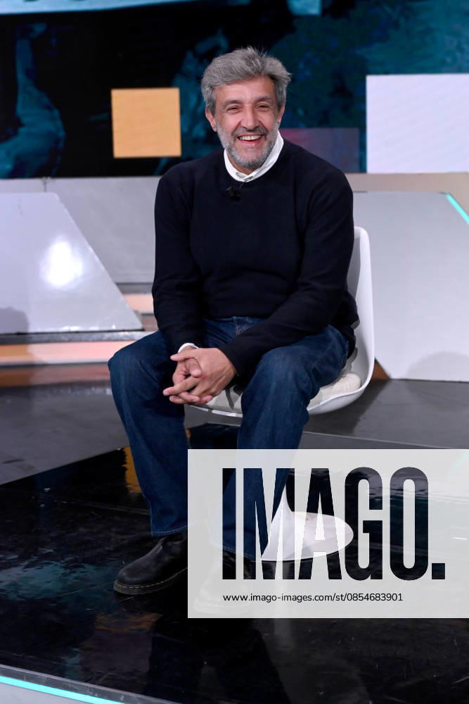 Milan, TV show Tv Talk , Rai3, - Flavio Insinna