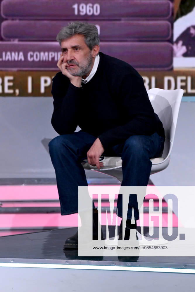 Milan, TV show Tv Talk , Rai3, - Flavio Insinna
