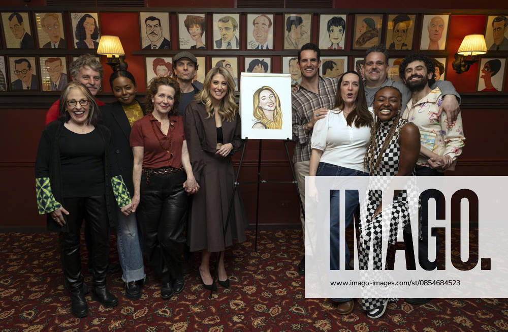 Trip Cullman, Adrienne Warren, Caissie Levy and Brandon Uranowitz at Caissie Levy joins the legendary wall of caricatures at Sardi s. Held at Sardiâ€⠢s in New York. Zuma Press April 24, 2026. New York United States - ZUMAp281 20260424_zea_p281_032