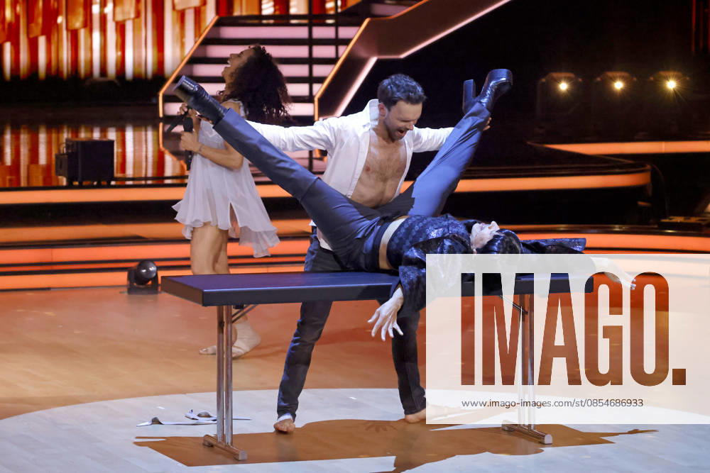 Singer Nadja Benaissa No Angels and dancer Vadim Garbuzov reclining with juror Jorge Gonzalez at the seventh dance show of the 19th season of the RTL dance show Lets Dance at the Coloneum Cologne, 24 04 2026 NRW Germany
