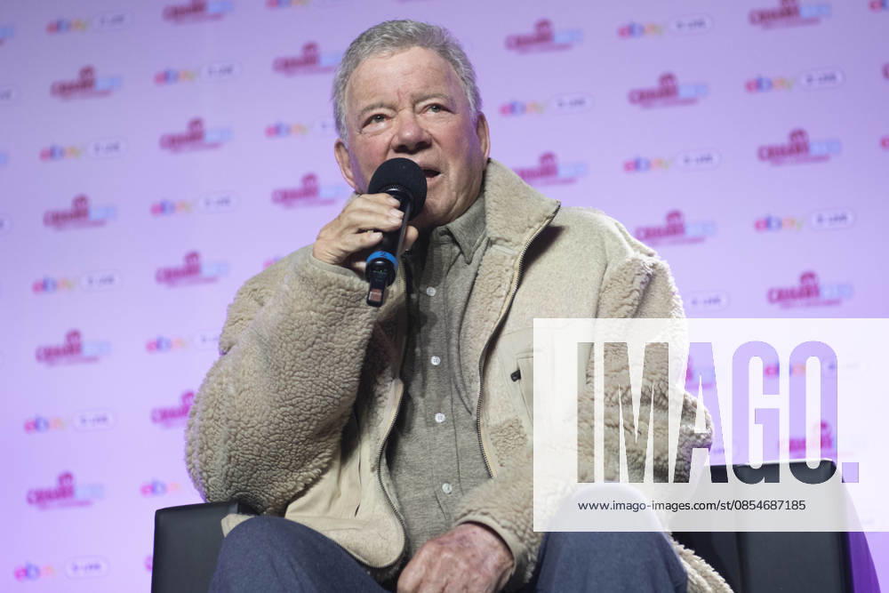 William Shatner, 95, speaks during a panel at Calgary Expo at the BMO Centre in Calgary, Alberta, Canada on Saturday, April 26, 2026. Calgary CANADA - ZUMAr123 20260425_zap_r123_012