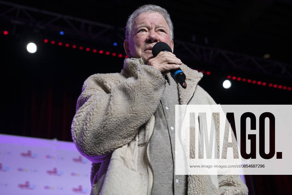 William Shatner, 95, speaks during a panel at Calgary Expo at the BMO Centre in Calgary, Alberta, Canada on Saturday, April 26, 2026. Calgary CANADA - ZUMAr123 20260425_zap_r123_002