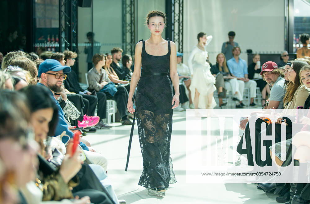 (260426) -- PRAGUE, April 26, 2026 -- A model presents a creation by Hana Valtova during the Mercedes-Benz Prague Fashion Week in Prague, the Czech Republic, April 25, 2026. The Mercedes-Benz Prague Fashion Week is held here from April 24 to 30 this year. (Photo by Xinhua) CZECH REPUBLIC-PRAGUE-MERCEDES-BENZ PRAGUE FASHION WEEK DanaxKesnerova