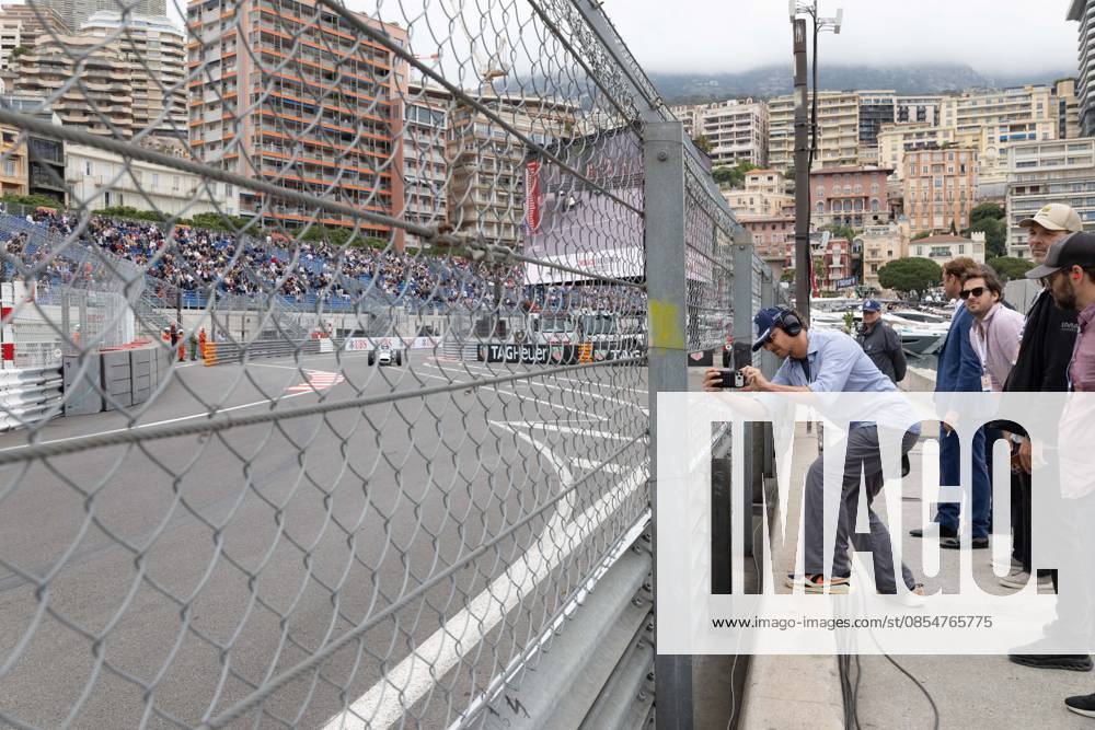 Bradley Cooper during the 15th Monaco Historical Grand Prix April 26, 2026 Bruno Bebert Bestimage Bradley Cooper during the 15th Monaco Historical Grand Prix Monaco