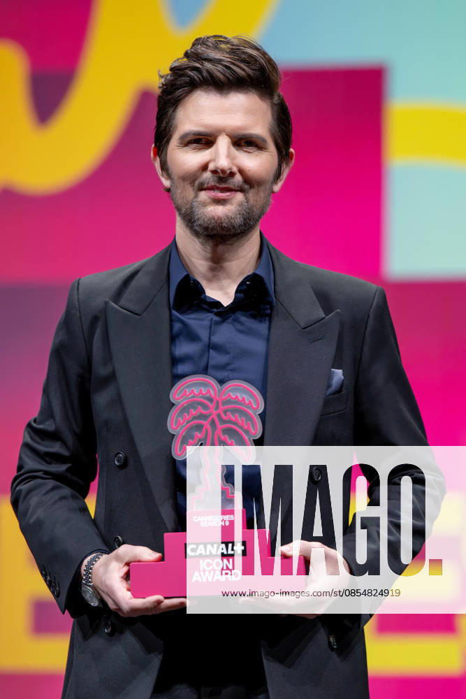Canneseries 2026 Adam Scott a lhonneur Adam Scott receives the Canal Icon award during a ceremony at the 9th Canneseries International Festival in Cannes, France on April 26, 2026 Photo by Loran Mafar Starface 455415 2026 04 26 Cannes Fidji Scott, Adam