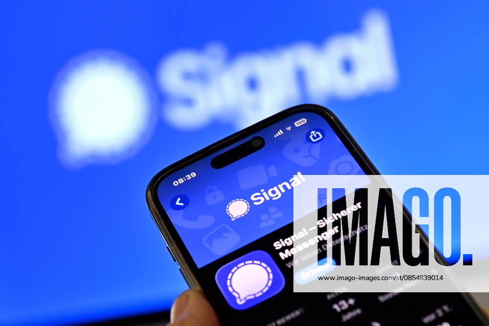Symbol photo Signal Messenger, The messenger app Signal is popular with many people for whom privacy is important Now there is a major phishing attack, which apparently also affects federal ministers The evidence of the author is growing Social networks,Smartphone,Logos,Logo,App,