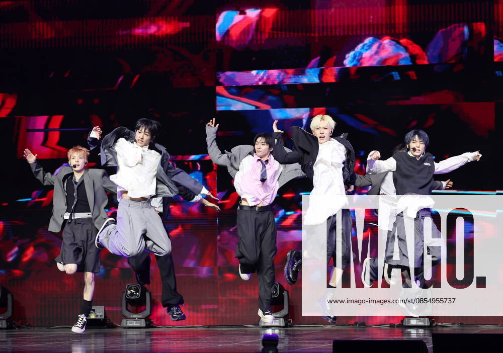 S. Korean boy group Nexz S. Korean boy group Nexz South Korean boy group Nexz performs during a showcase for the group s second single album Mnchk in Seoul on April 27, 2026. (Yonhap) 2026-04-28 14:39:51 < 1980-2026 YONHAPNEWS AGENCY. .> ¼¿ïƯº°½Ã