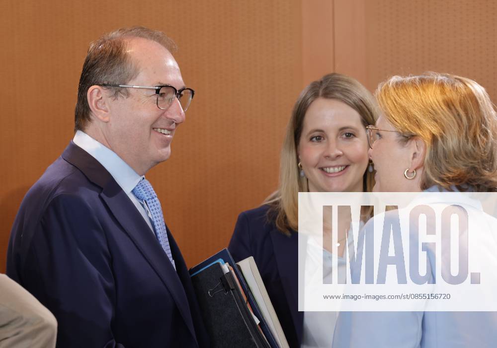 Alexander Dobrindt CSU , Federal Minister of the Interior, Verena Hubertz, Federal Minister of Housing, Urban Development and Construction, Dr Stefanie Hubig, Federal Minister of Justice and Consumer Protection, Germany, Berlin, Federal Chancellery, At i