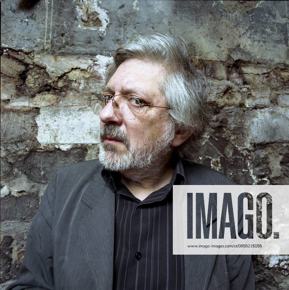 Portrait of Jacques Tardi illustrator 07 06 2005 Christophe BEAUREGARD Opale
