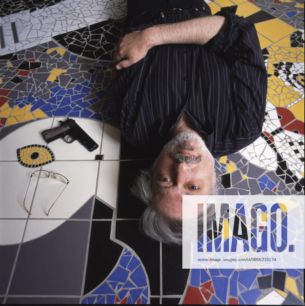 Portrait of Jacques Tardi illustrator 07 06 2005 Christophe BEAUREGARD Opale