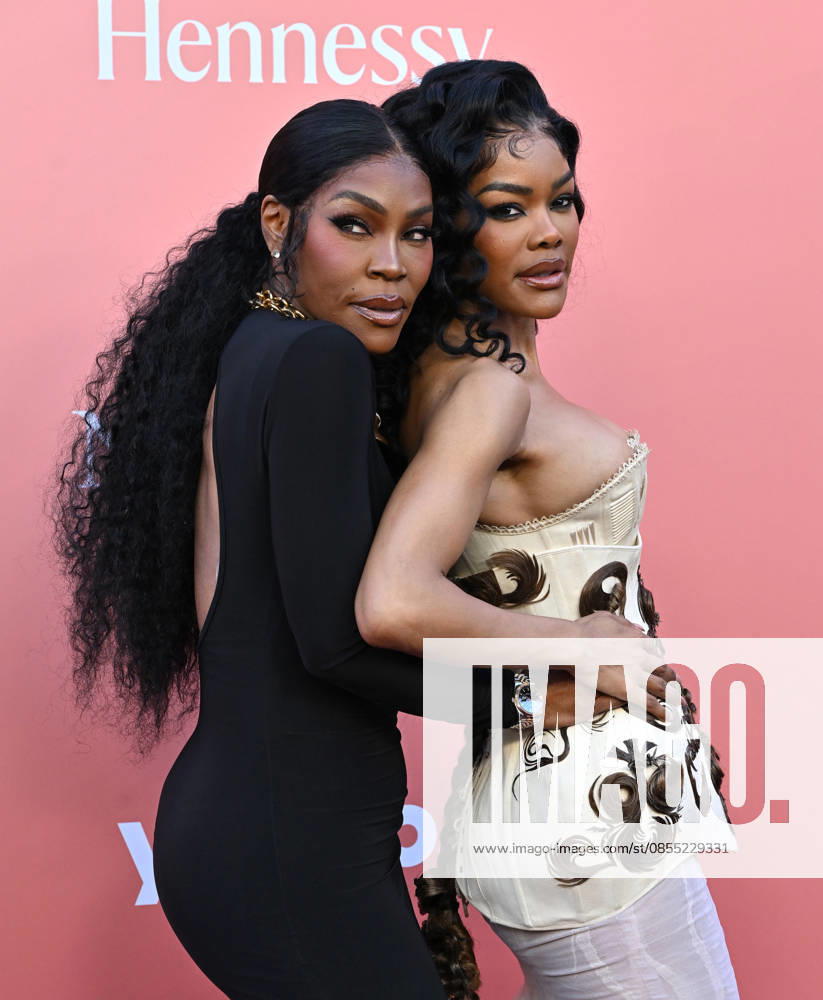 2026 Billboard Women in Music Event Teyana Taylor and Nikki Taylor arriving to the 2026 Billboard Women in Music event held at the Hollywood Palladium on April 29, 2026 in Hollywood, CA. Hollywood Hollywood Palladium California USA