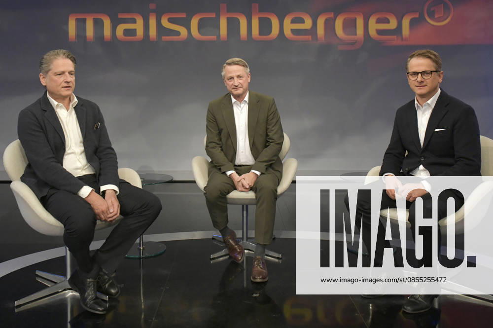 Jakob Augstein, Nikolaus Blome and Carsten Linnemann on the ARD talk show maischberger in Studio Berlin Adlershof Berlin, 29 04 2026 Foto:xM.xBehrensx xFuturexImagex maischberger2904_6435