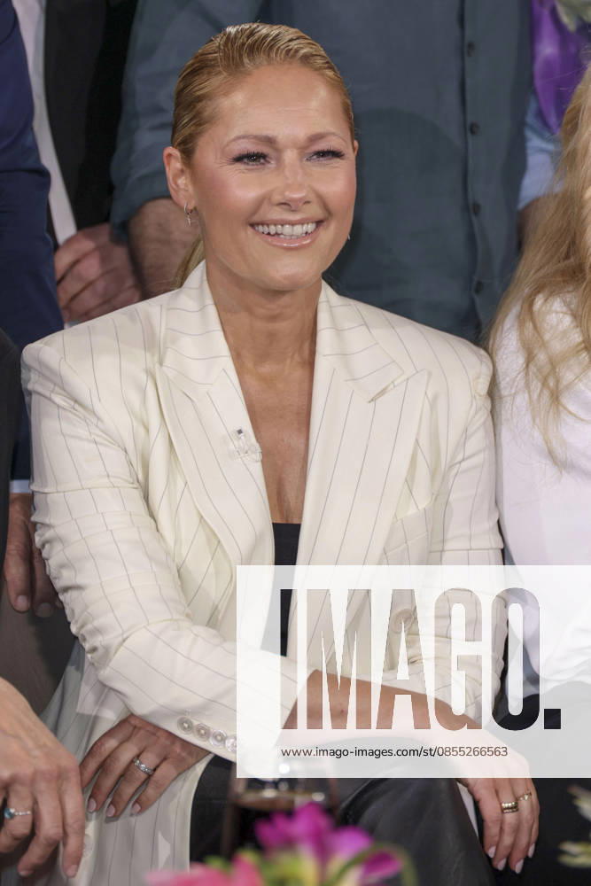 ABB TALKSHOW Helene Fischer the German pop singer, dancer, guest on the NDR talk show from the NDR 3 studio on Friday 01 05 2026 in Hamburg Recording on 29 04 2026 Hamburg Germany