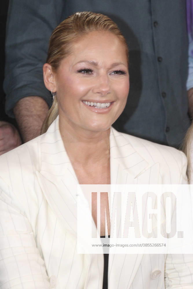 ABB TALKSHOW Helene Fischer the German pop singer, dancer, guest on the NDR talk show from the NDR 3 studio on Friday 01 05 2026 in Hamburg Recording on 29 04 2026 Hamburg Germany