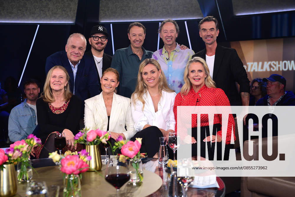Cornelia Funke, Hubertus Meyer Burckhardt, Armin Morbach, Helene Fischer, Gerrit Braun, Angelique Kerber, Frederik Braun, Barbara Schoeneberger and Florian Silbereisen at the recording on 29 04 2026 of the NDR Talk Show in Hamburg NDR Talk Show on 1 05 2026 in Hamburg