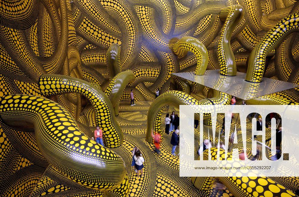 Attention Photo for use only in the context of reporting on the Kusama exhibition from 14 3 2 8 2026 at the Museum Ludwig in Cologne The Infinity Mirrored Room Yayoi Kusama exhibition at the Museum Ludwig in Cologne Germany on 29 04 2026 Museum Ludwig