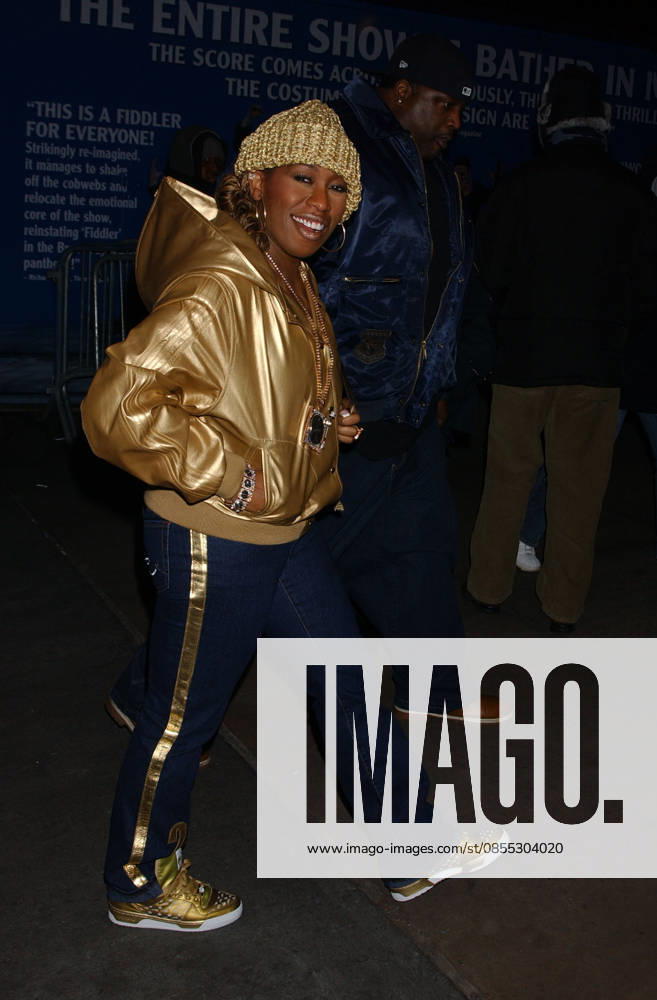 Missy Elliott arrives at TRL Jan 05, 2005; New York, NY, USA; MISSY ELLIOTT arrives at MTV s TRL in Times Square..