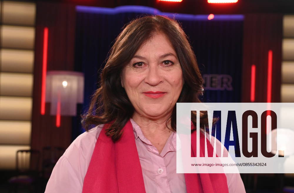 Actress Eva Mattes as a guest on the WDR talk show Kölner Treff