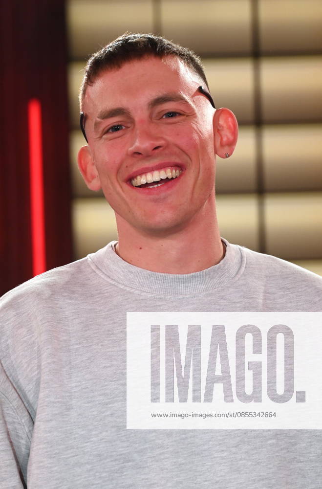 Stand-up comedian Jerry Vsan as a guest on the WDR talk show Kölner Treff