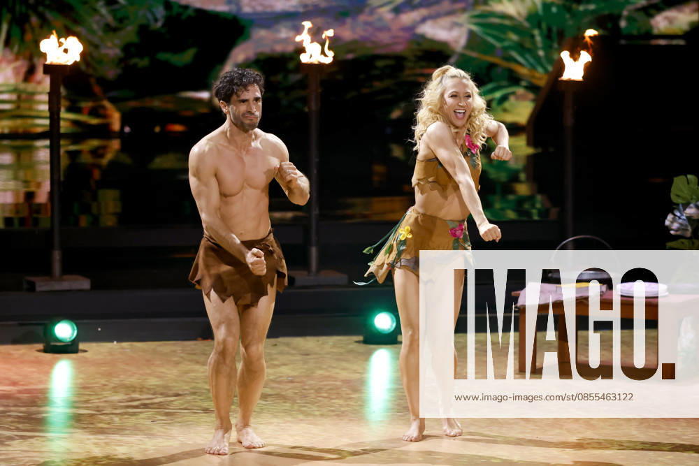 Actor Jan Kittmann GZSZ and dancer Kathrin Menzinger as Tarzan and Jane at the eighth dance show of the 19th season of the RTL dance show Lets Dance at the Coloneum Cologne, 01 05 2026 NRW Germany