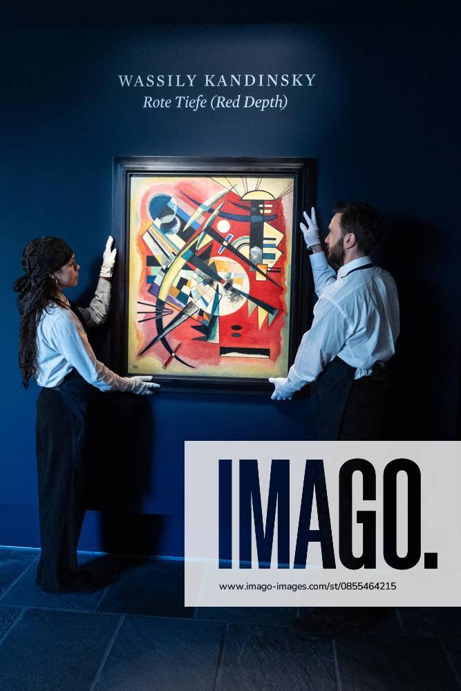 Auction assistants pose with Wassily Kandinsky Rote Tiefe (Red Depth) during May Marquee Modern & Contemporary Auctions press preview at Sotheby s The Breuer in New York, NY on May 1, 2026. Bronx USA - ZUMAr339 20260501_znp_r339_041