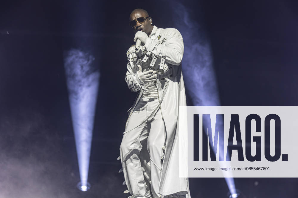Akon performs at Co-Op Live Senegalese-American singer Akon performs at Co-Op Live, Manchester, England, 1st May 2026, Credit:Mike Gray Avalon