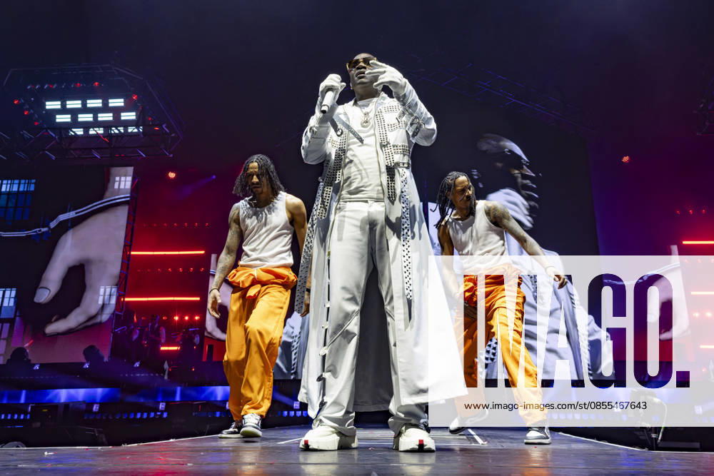 Akon performs at Co-Op Live Senegalese-American singer Akon performs at Co-Op Live, Manchester, England, 1st May 2026, Credit:Mike Gray Avalon