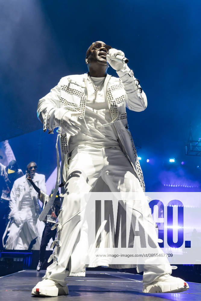 Akon performs at Co-Op Live Senegalese-American singer Akon performs at Co-Op Live, Manchester, England, 1st May 2026, Credit:Mike Gray Avalon