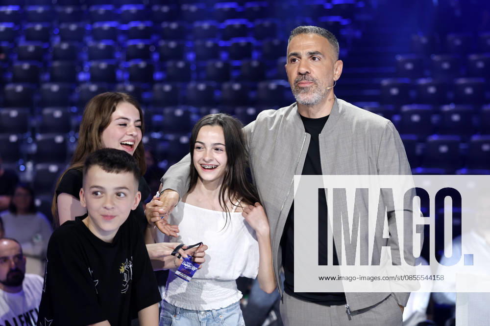 Rapper and juror Bushido Anis Ferchichi with his children at the second of three live shows of the 22nd season of the German singing casting show Deutschland sucht den Superstar DSDS at the MMC Studios Cologne, 02 05 2026 NRW Germany