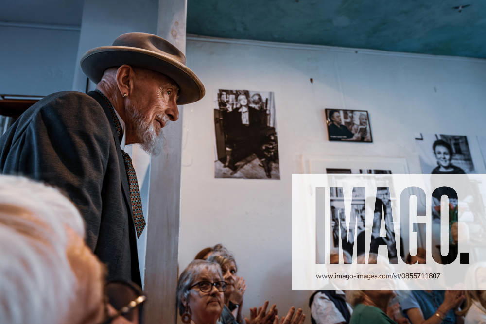 Kunst Kultur Literatur Buchhandel 04 05 2026 Potsdam Landeshauptstadt Brandenburg wist derliteraturladen Markus Lüpertz German painter, graphic artist and sculptor one of the most famous contemporary German artists of the present, reads his own texts Potsdam GER