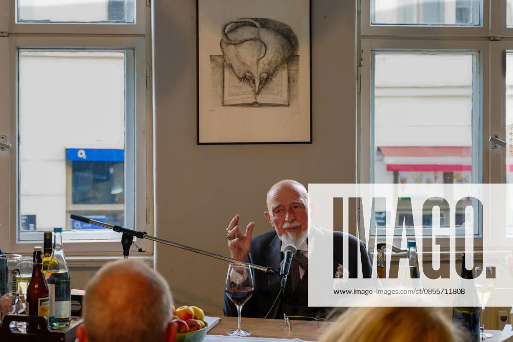 Kunst Kultur Literatur Buchhandel 04 05 2026 Potsdam Landeshauptstadt Brandenburg wist derliteraturladen Markus Lüpertz German painter, graphic artist and sculptor one of the most famous contemporary German artists of the present, reads his own texts Potsdam GER