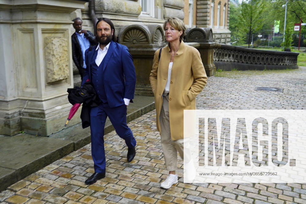 CNTV BLOCK Christina Block entrepreneur with her defense lawyer Ingo Bott on 05 05 2026 in Hamburg The defendants and defense lawyers arrive as usual on foot on the street for the 49th day of the trial for alleged child abduction in the Hamburg Criminal Court criminal justice building abduction case of the Block children Hamburg Germany