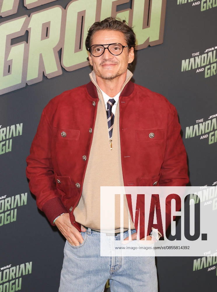 Pedro Pascal Avant première du film The Mandalorian and Grogu au Grand Rex à Paris le 5 mai 2026 Coadic Guirec Bestimage Premiere of the movie The Mandalorian and Grogu at the Grand Rex in Paris on May 5, 2026 Paris France