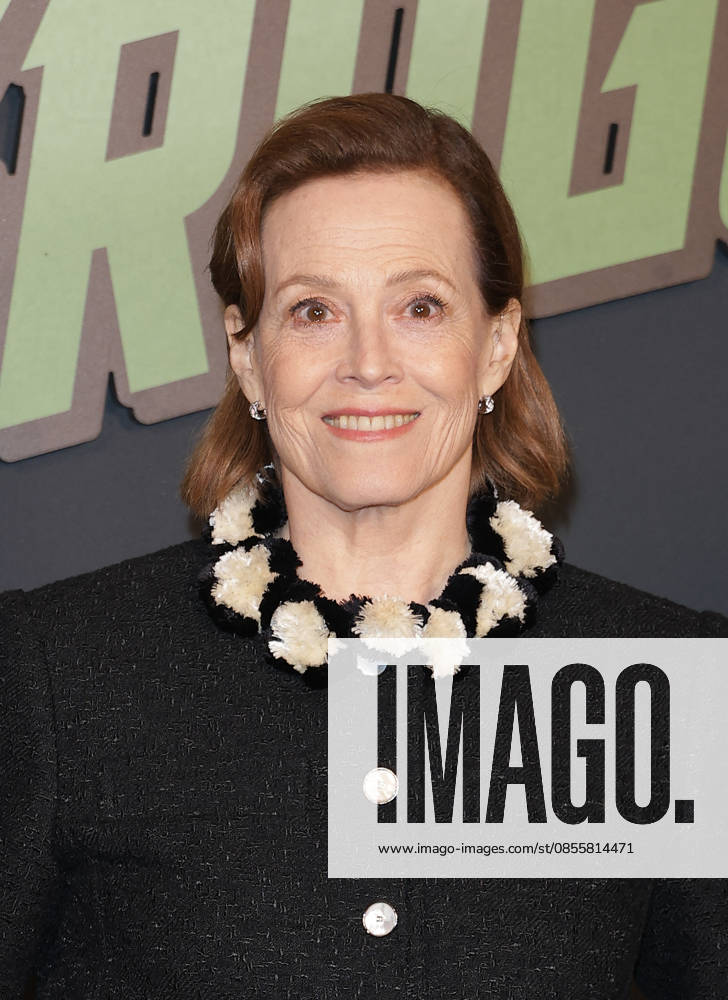 Sigourney Weaver Avant première du film The Mandalorian and Grogu au Grand Rex à Paris le 5 mai 2026 Coadic Guirec Bestimage Premiere of the movie The Mandalorian and Grogu at the Grand Rex in Paris on May 5, 2026 Paris France