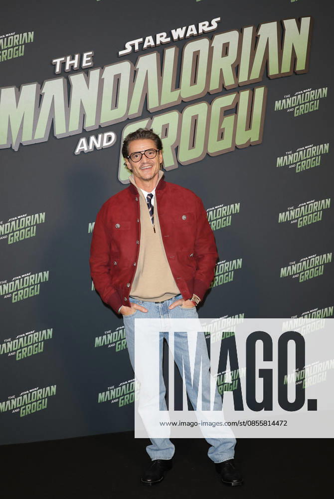 Pedro Pascal Avant première du film The Mandalorian and Grogu au Grand Rex à Paris le 5 mai 2026 Coadic Guirec Bestimage Premiere of the movie The Mandalorian and Grogu at the Grand Rex in Paris on May 5, 2026 Paris France