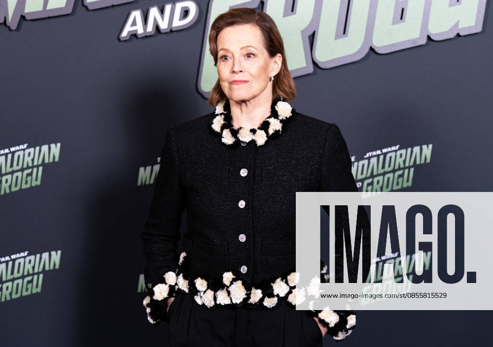 Avp The Mandalorian and Grogu at Grand Rex Vip Actor Sigourney Weaver 455628 2026 05 05