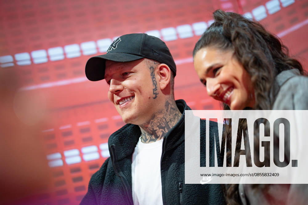 MontanaBlack, real name Marcel Thomas Andreas Eris, influencer and streamer, on the BILD Stage, with Sally Özcan, influencer Sallys World OMR26 Festival in Hamburg, Hamburg Hamburg Germany Trade fair