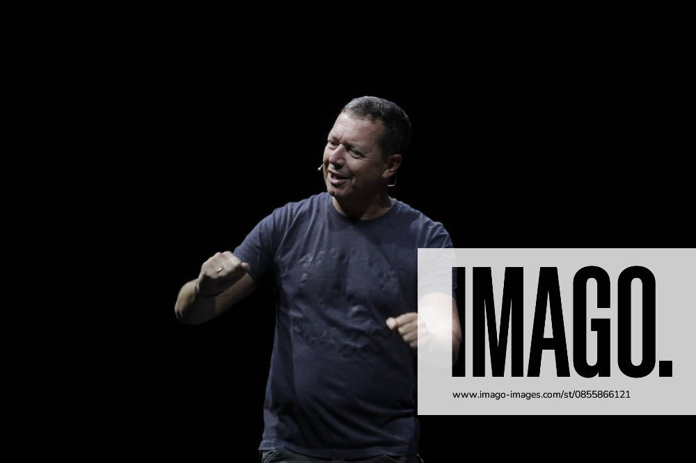 AUT OESTERREICH, 2026 05 06 CULTURE CABARET CABARET ARTIST ALEX KRISTAN WITH HIS PROGRAM 50 SHADES OF SCHMÄH at the Passionsspielhaus ERL rights managed