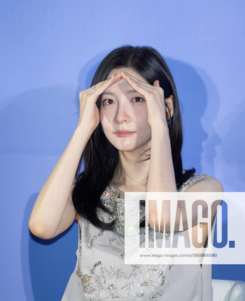 : Cast member Park Ji-Hyun at a press conference for the movie Wild Sing in Seoul, South Korea. The Korean comedy movie recreates earlier era of K-pop scene. aflo_329509902