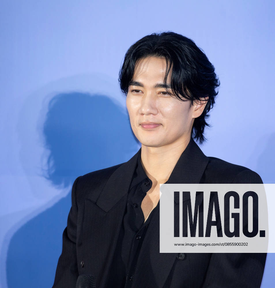 : Cast member Uhm Tae-Goo at a press conference for the movie Wild Sing in Seoul, South Korea. The Korean comedy movie recreates earlier era of K-pop scene. aflo_329510946